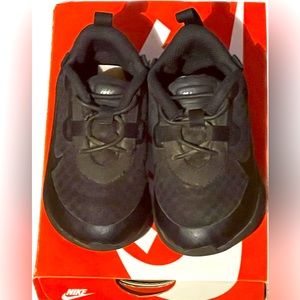 Nike All Black Shoes for Baby Boy Size 7C